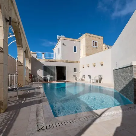 4 Bedroom Holiday Home With Private Pool Gharb  Exterior photo