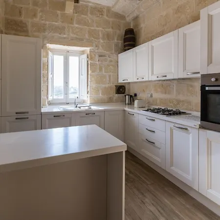 4 Bedroom Holiday Home With Private Pool Gharb  Exterior photo