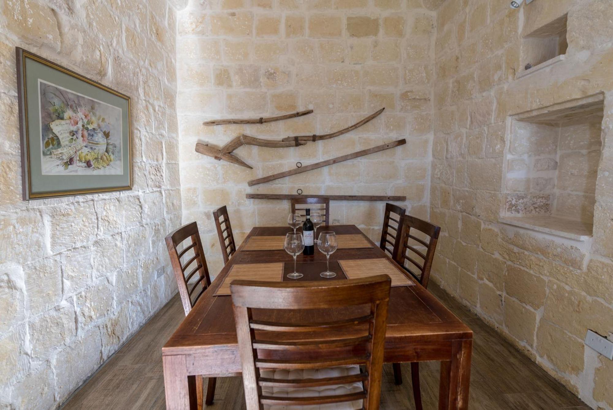 Casa vacanze 4 Bedroom With Private Pool *