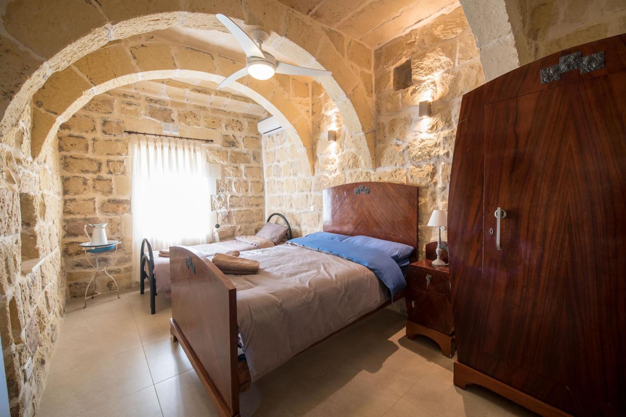 Casa vacanze 4 Bedroom With Private Pool